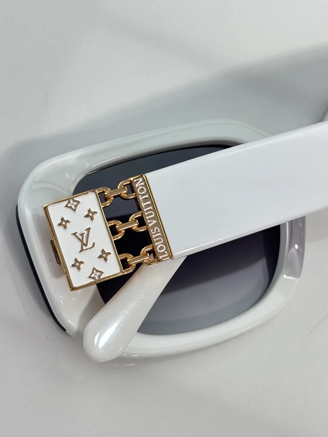 Glasses LOUIS VUITTON 18338517
