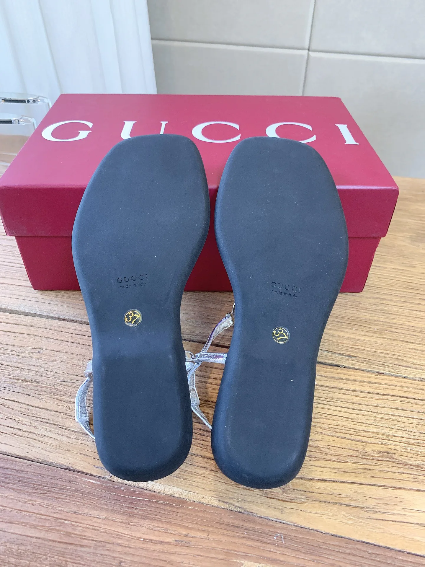 Women's Open-Toe Sandals GUCCI 16942043