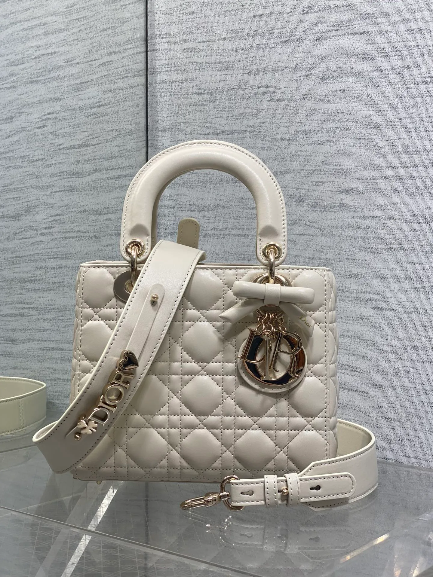 Women's Classic Handbags CHRISTIAN DIOR 17601471