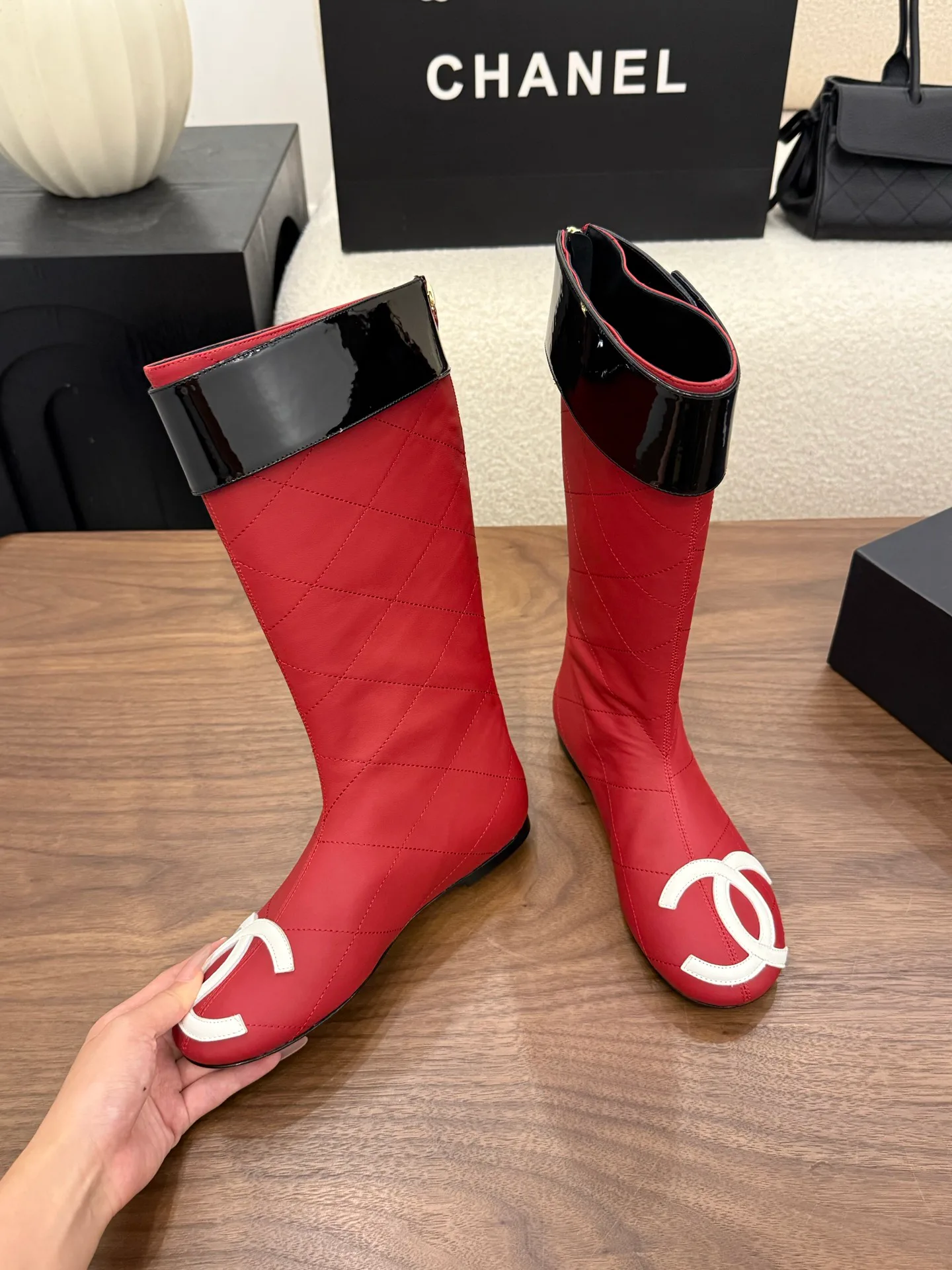 Women's Boots CHANEL 18275747
