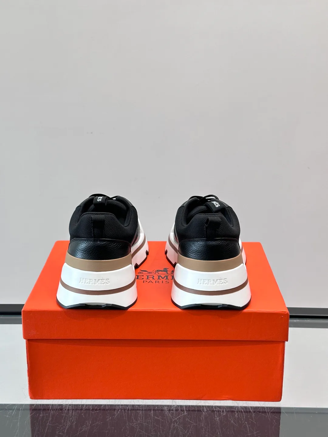 Women's Sneakers HERMES 17689307