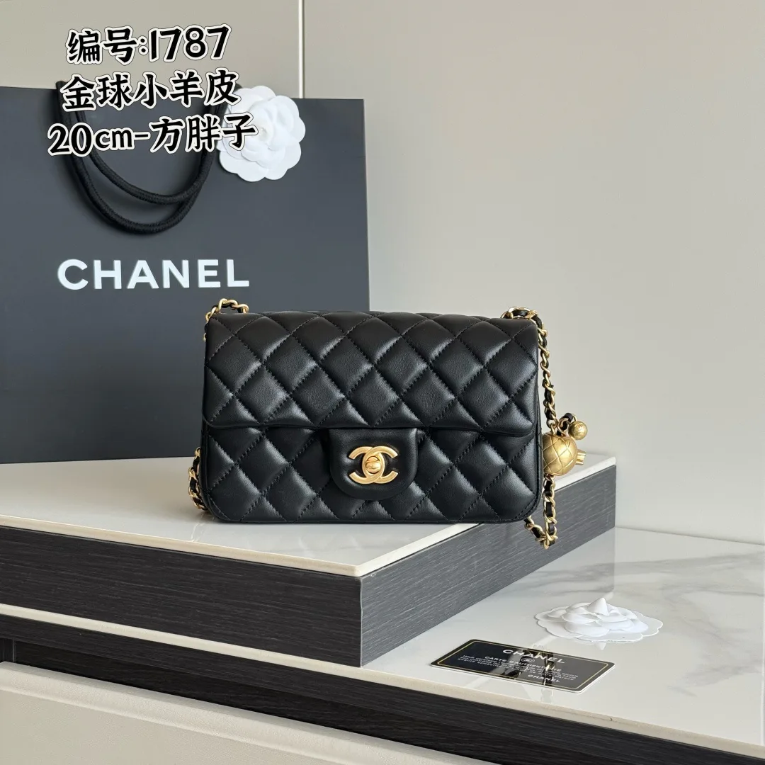 Women's Classic Handbags CHANEL 17827590