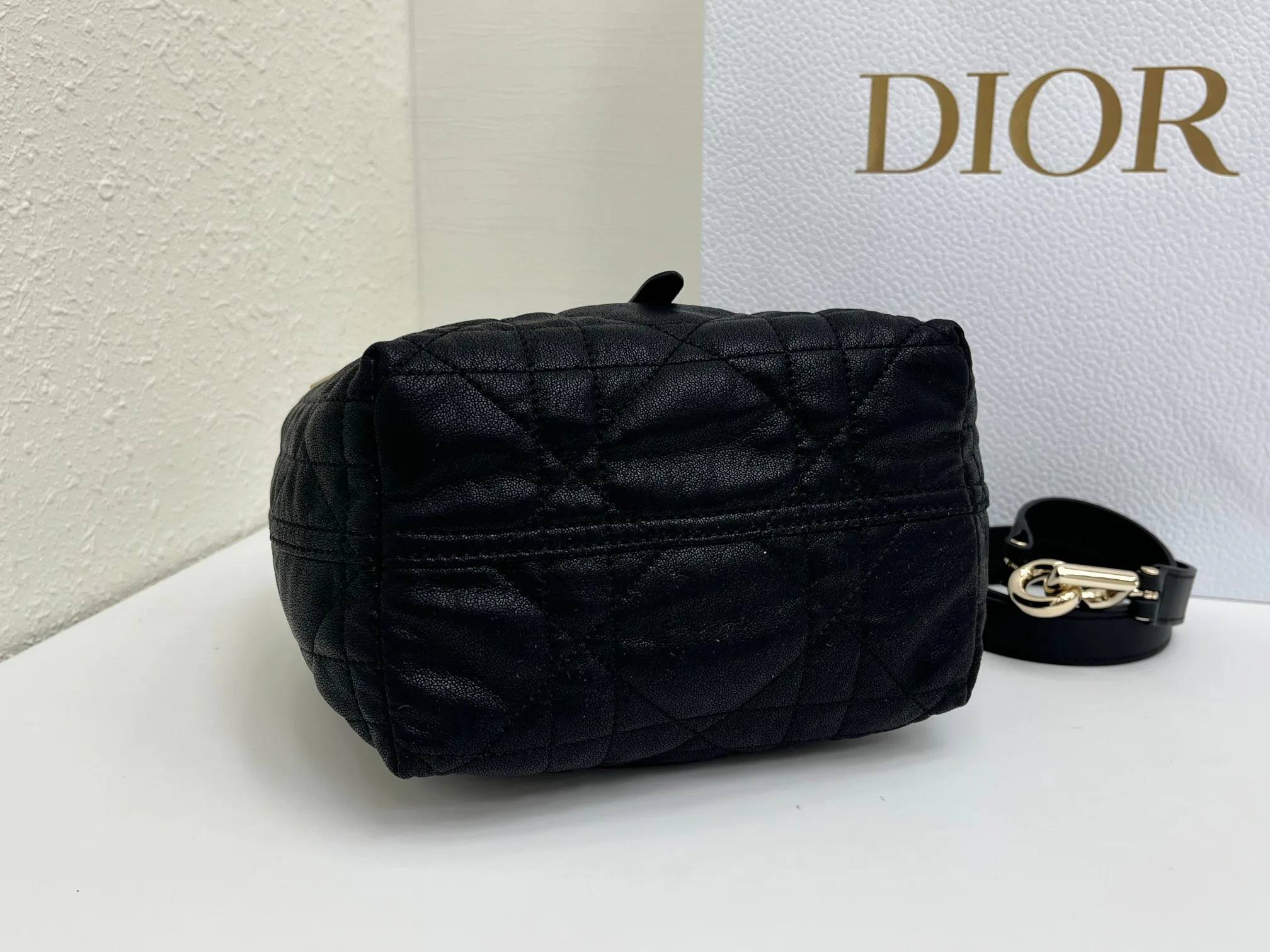 Women's Classic Handbags CHRISTIAN DIOR 17345156