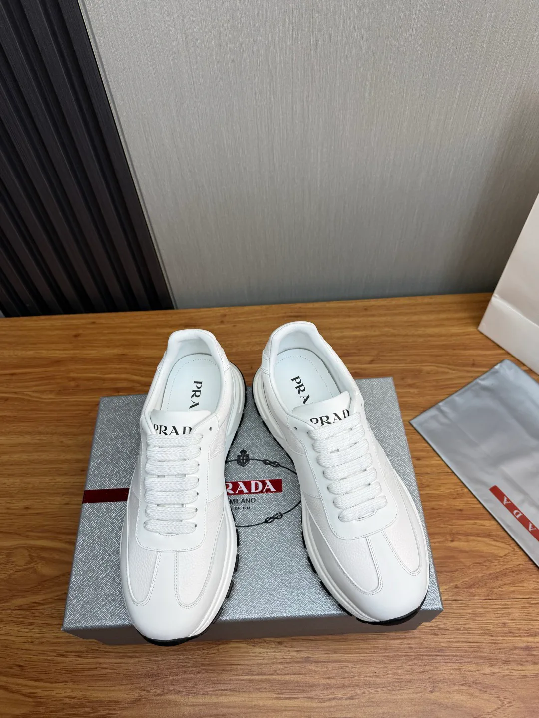 Men's Sneakers PRADA 17890562
