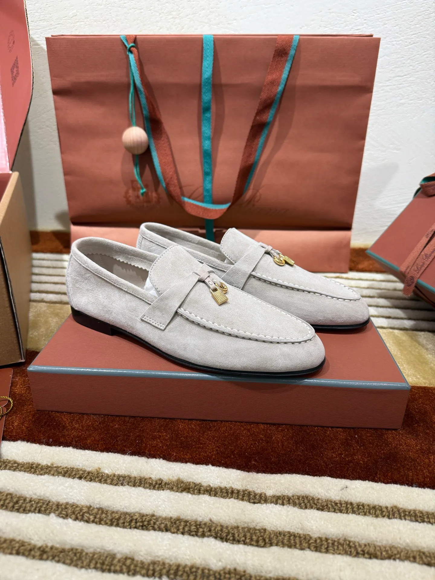 Women's Loafers And Moccasins LORO PIANA 18143198