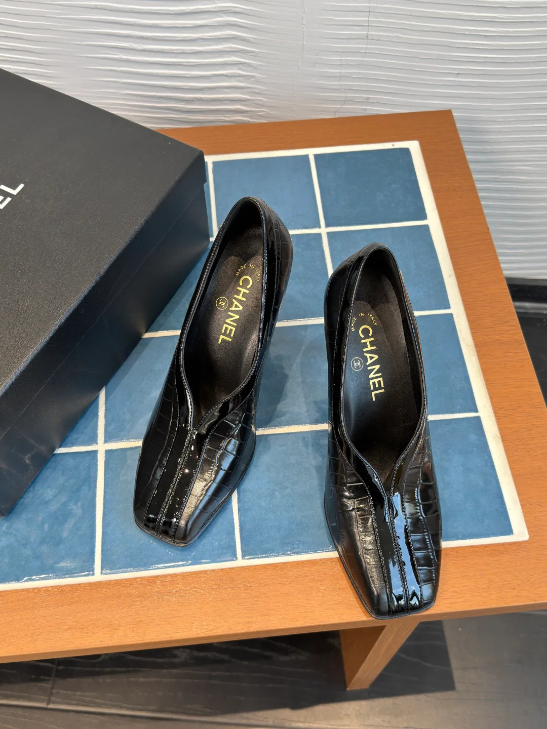 Туфли Женские Chanel 18604722