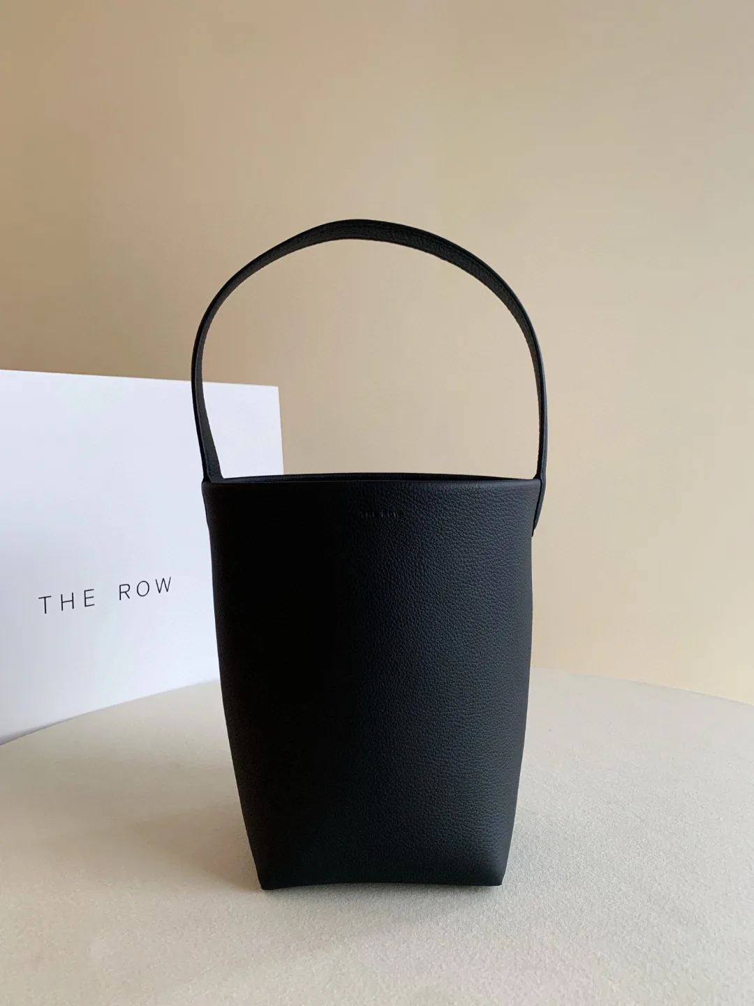 Women's Classic Handbags THE ROW 18070655