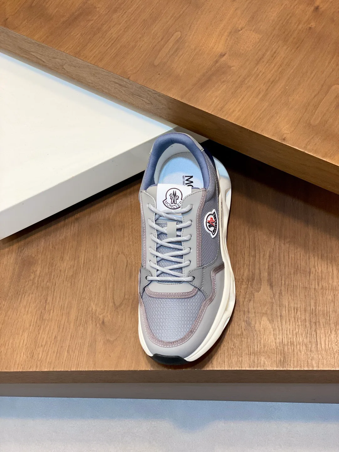 Кроссовки Мужские Moncler 18586369