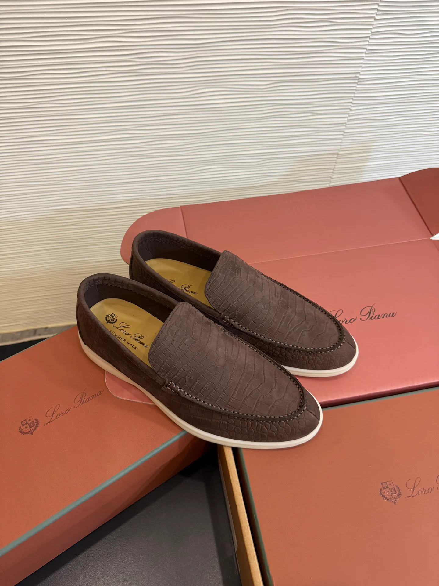 Women's Loafers And Moccasins LORO PIANA 19584102