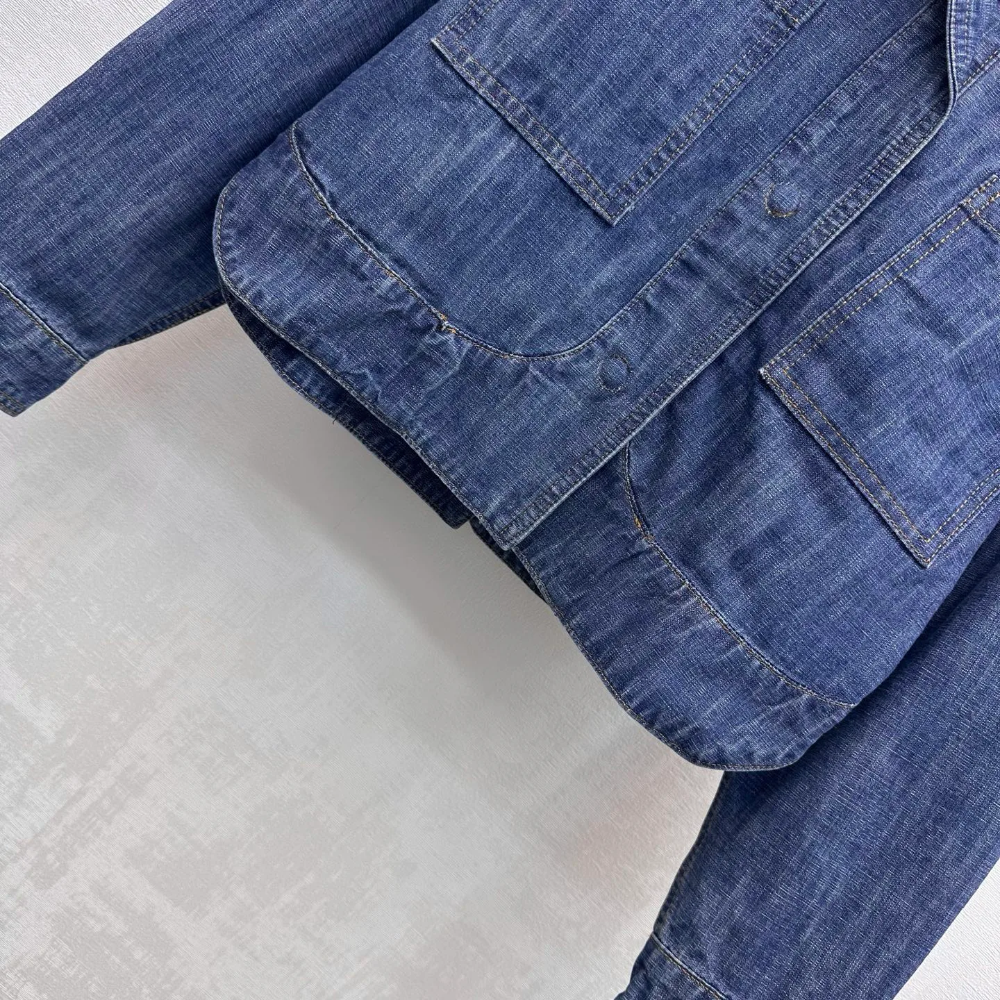 Women's Jackets And Down Jackets FENDI 18279164