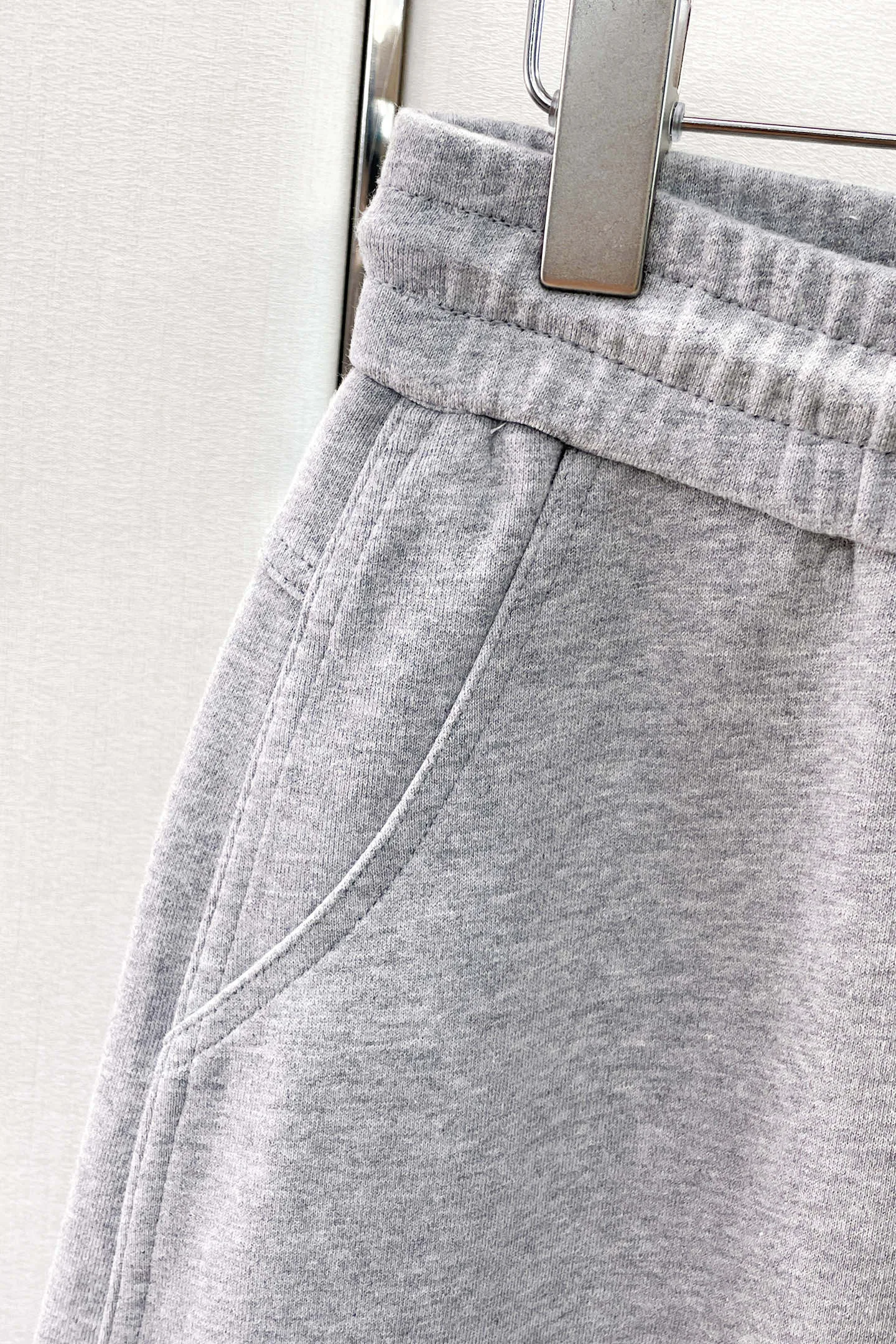 Men's Trousers LOUIS VUITTON 18345687