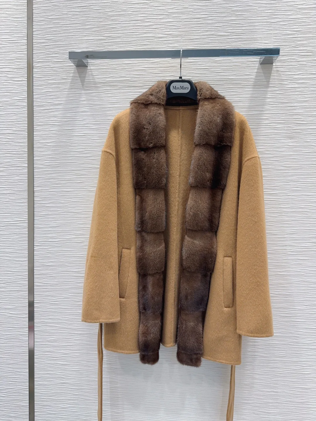 Women's Coats MAX MARA 18456302