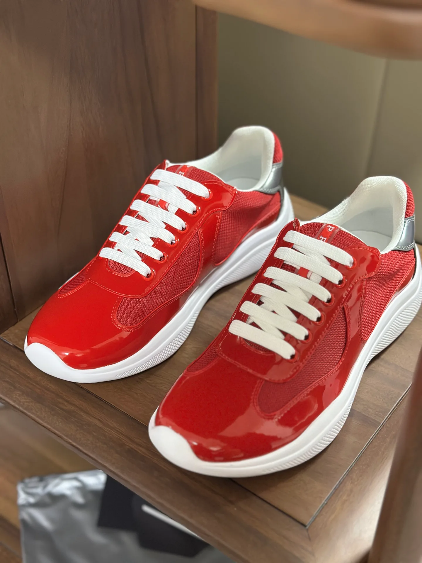Men's Sneakers PRADA 18262258
