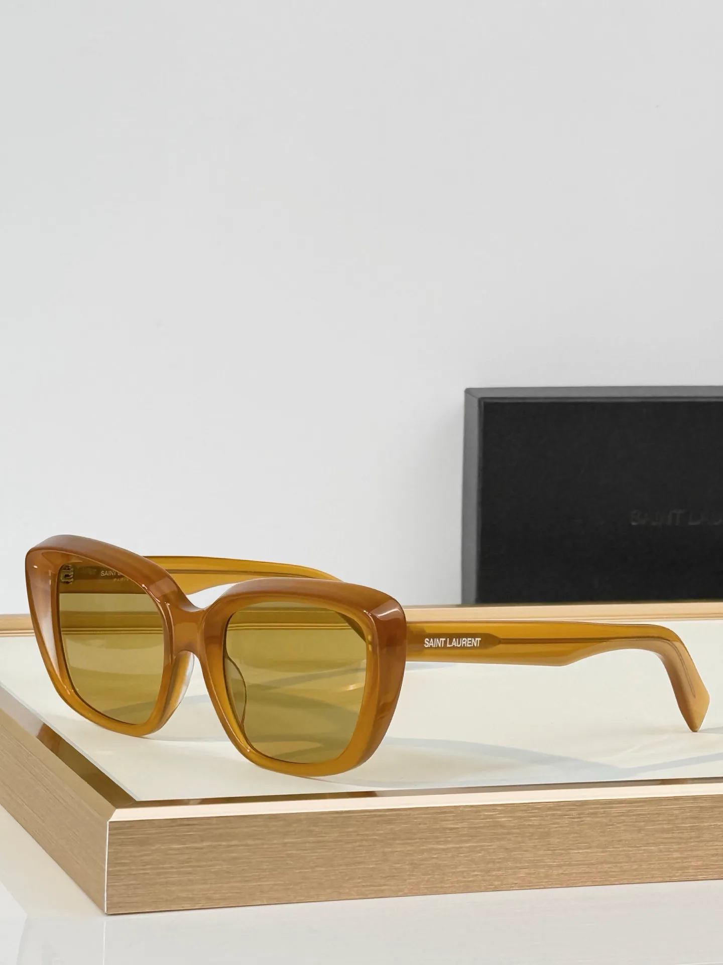 Glasses SAINT LAURENT 18117817