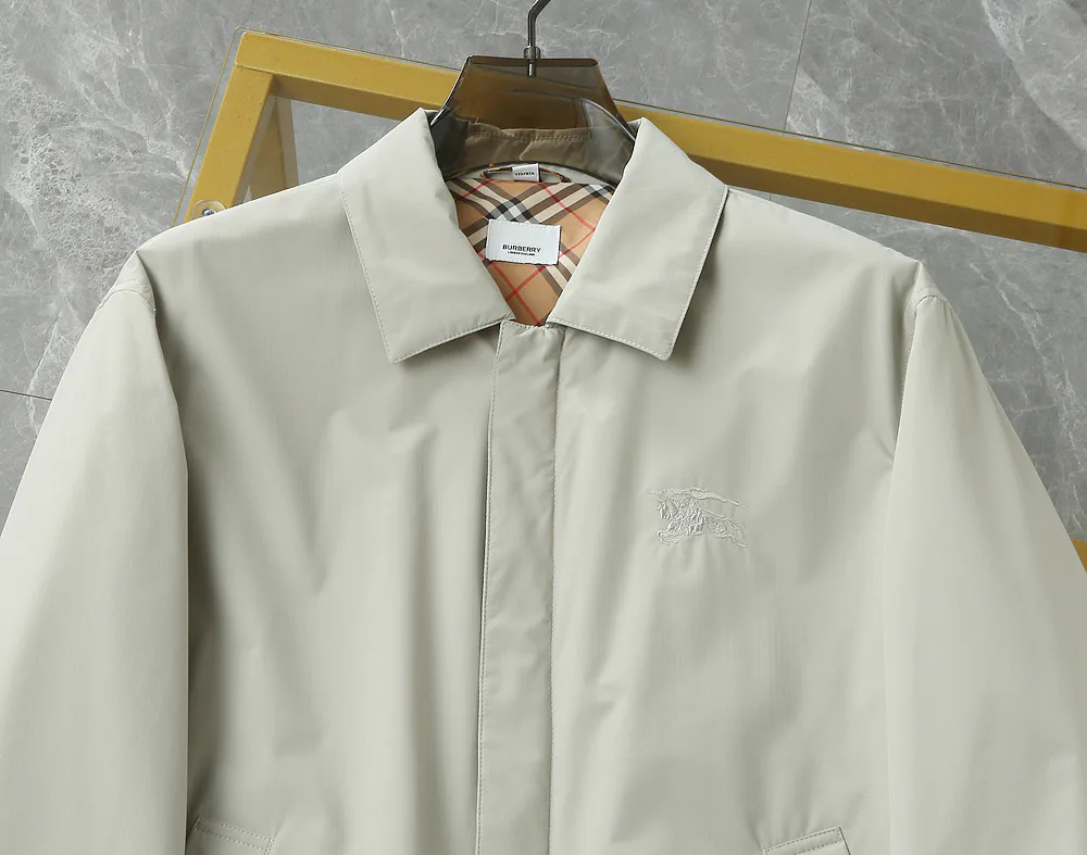 Men's Jackets And Down Jackets BURBERRY 17856493