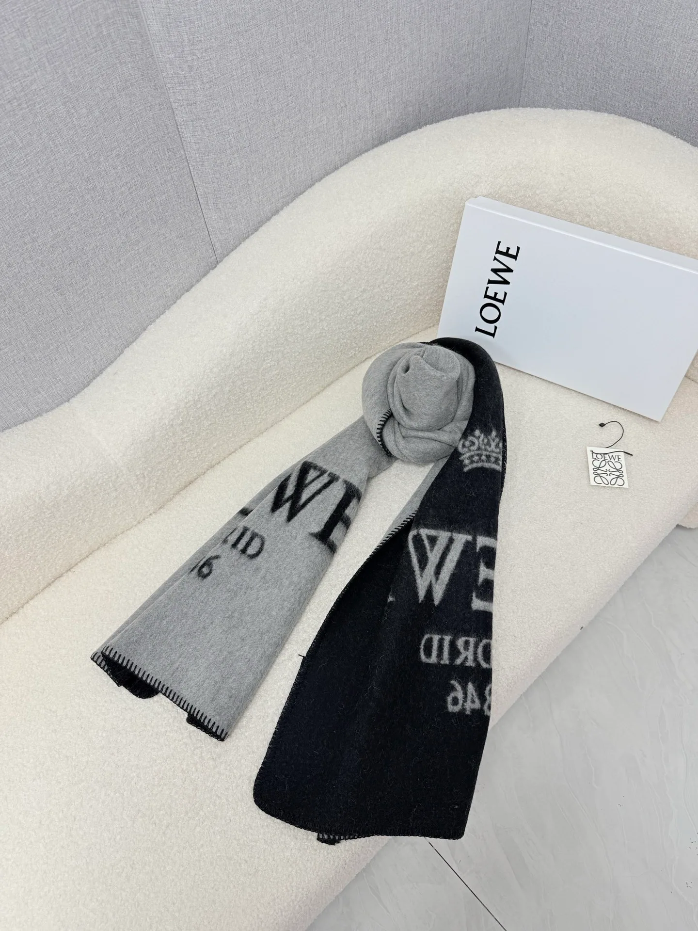 Scarves LOEWE 18275025