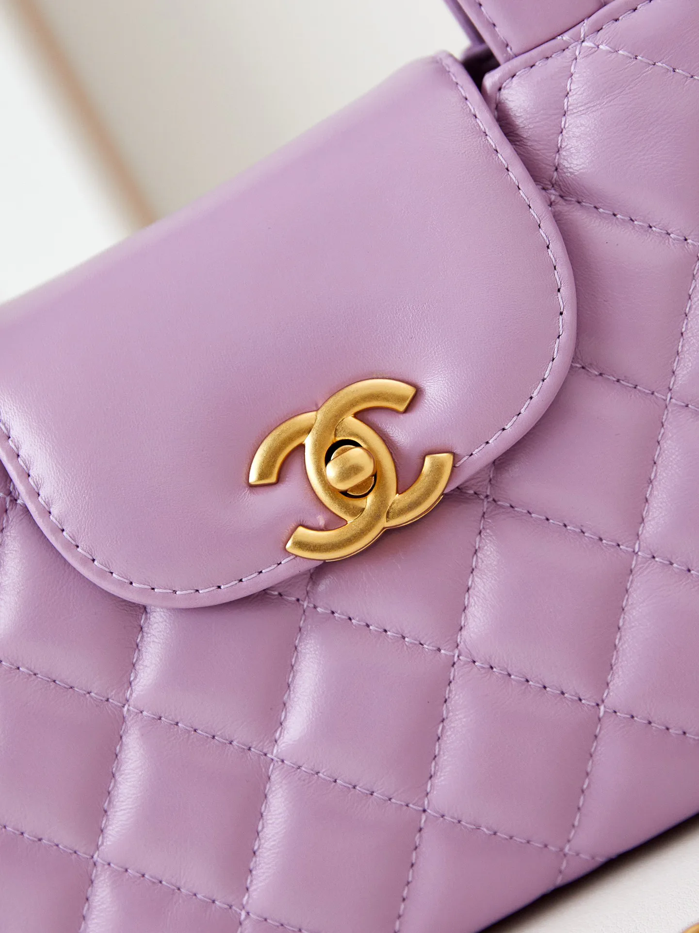 Women's Classic Handbags CHANEL 18065959