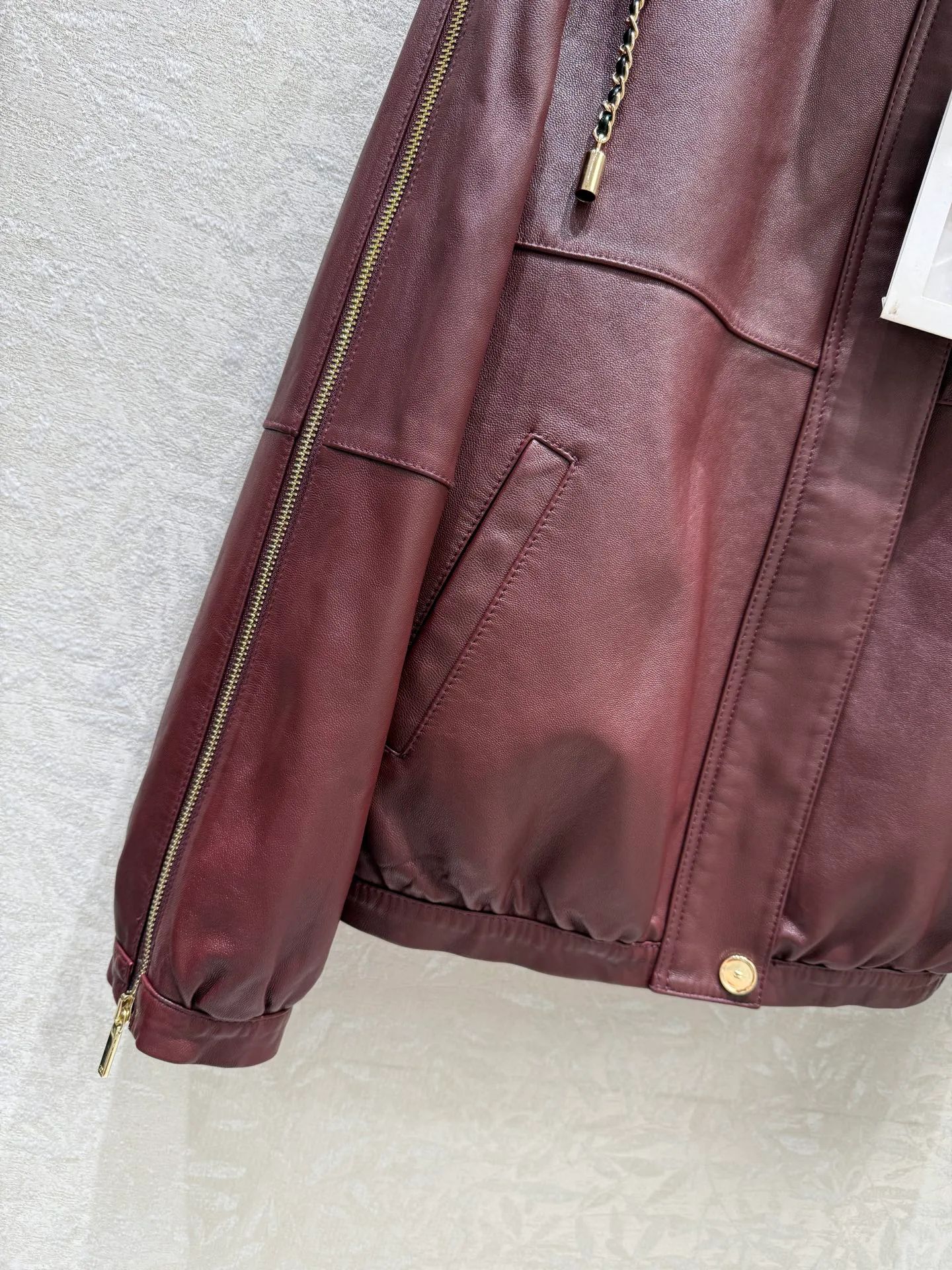Women's Leather Jackets And Sheepskin Coats CHANEL 18172609