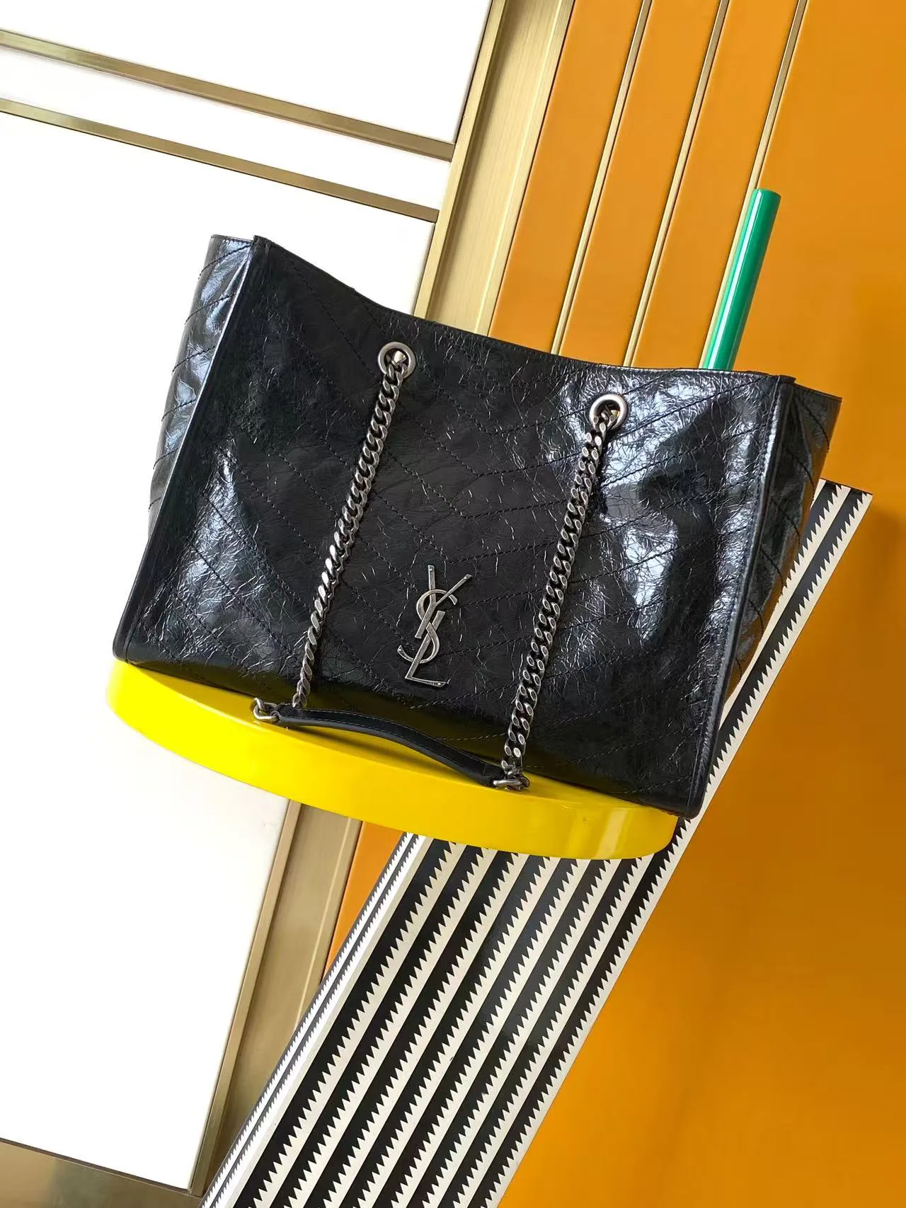 Women's Classic Handbags SAINT LAURENT 17629557