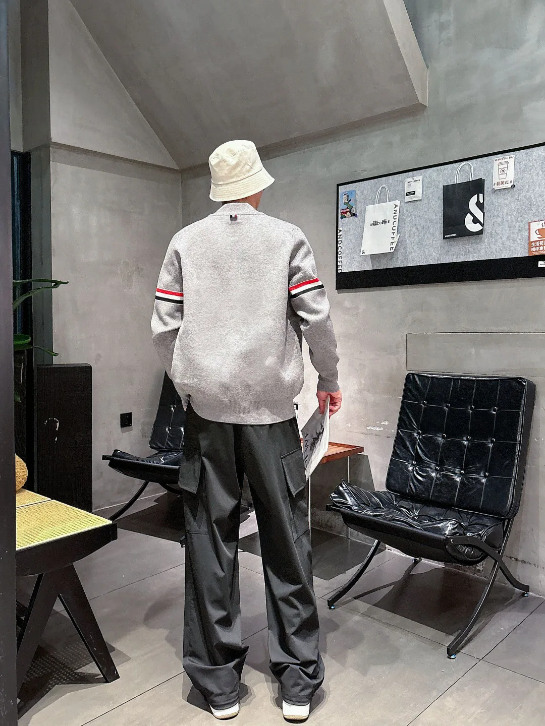 Men's Jumpers And Sweaters MONCLER 18543092