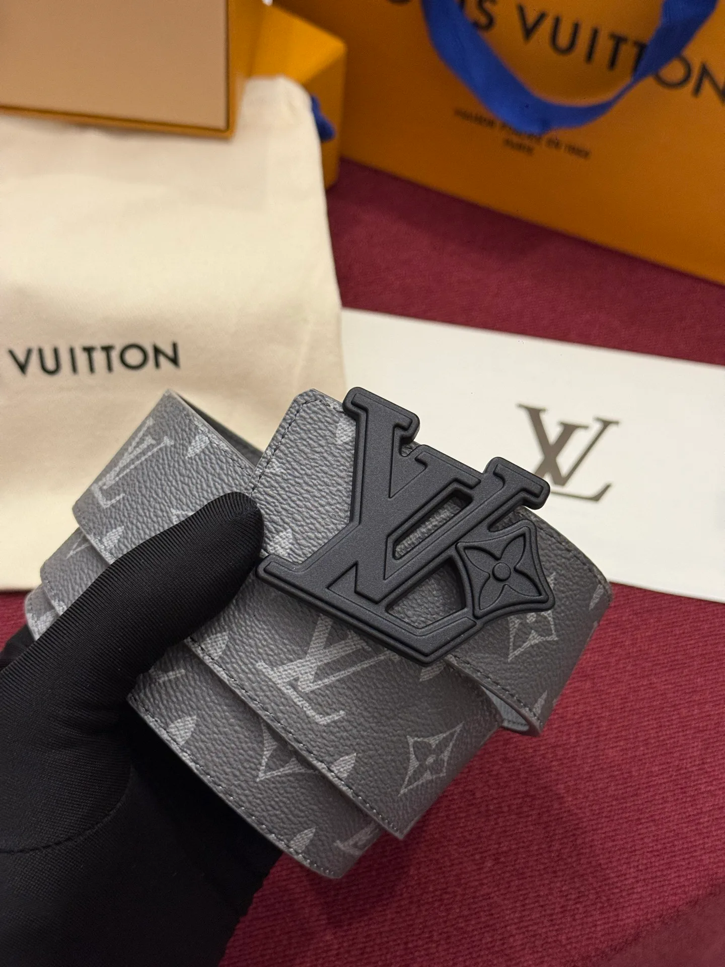 Belts LOUIS VUITTON 18262495