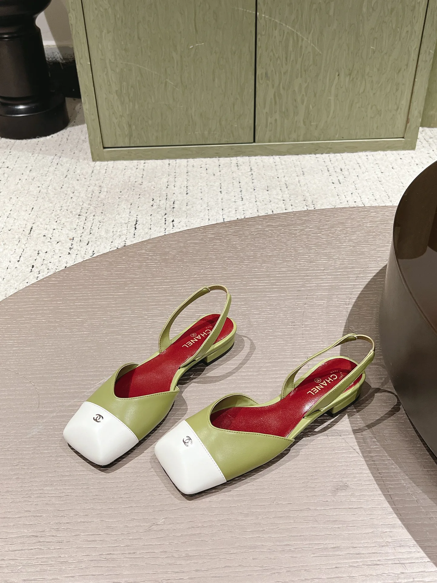 Women's Open-Toe Sandals CHANEL 18508957