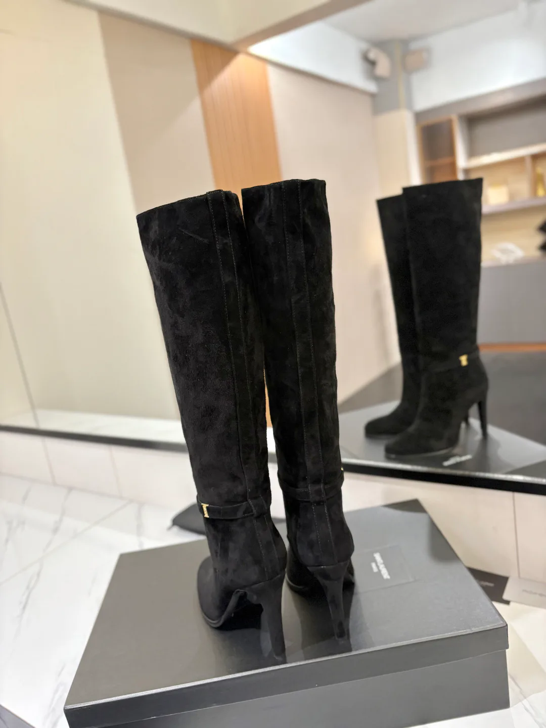 Women's Boots SAINT LAURENT 18508903