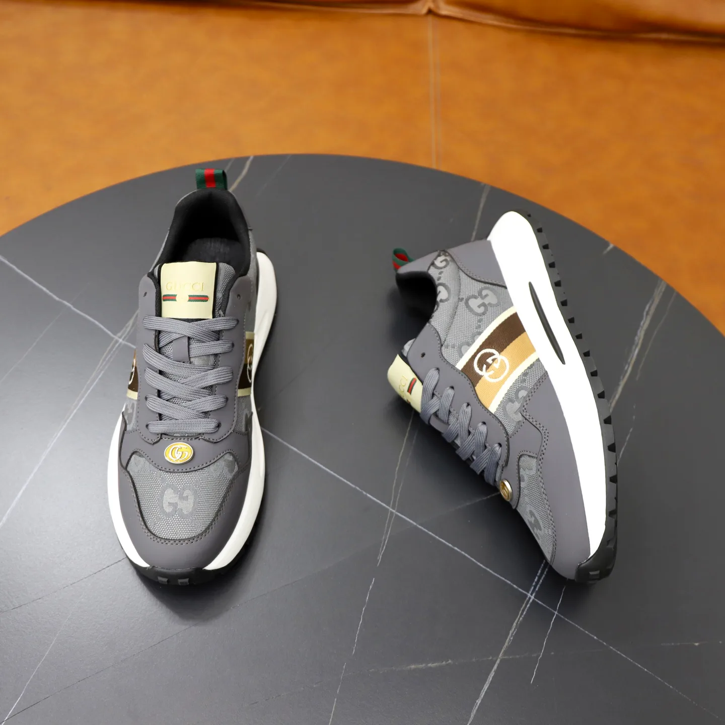 Men's Sneakers GUCCI 18516254