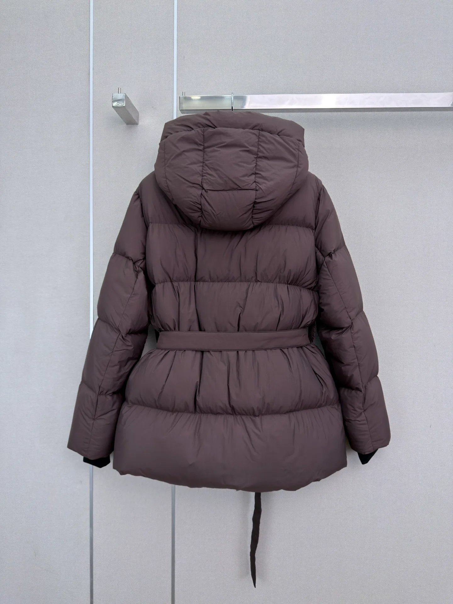 Women's Jackets And Down Jackets PRADA 18185801