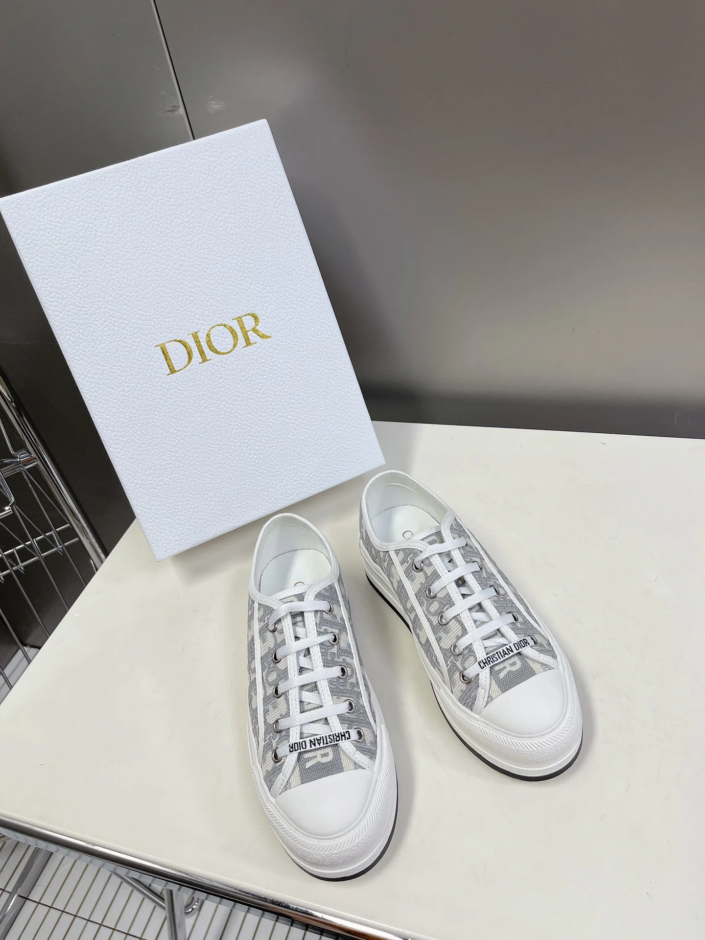 Women's Sneakers CHRISTIAN DIOR 18006127