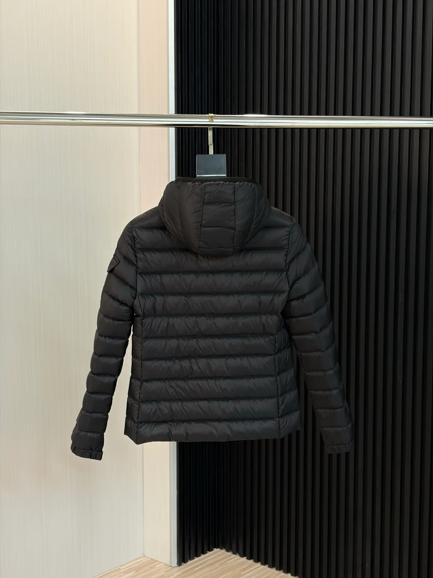 Куртки И Пуховики Женские Moncler 18600039