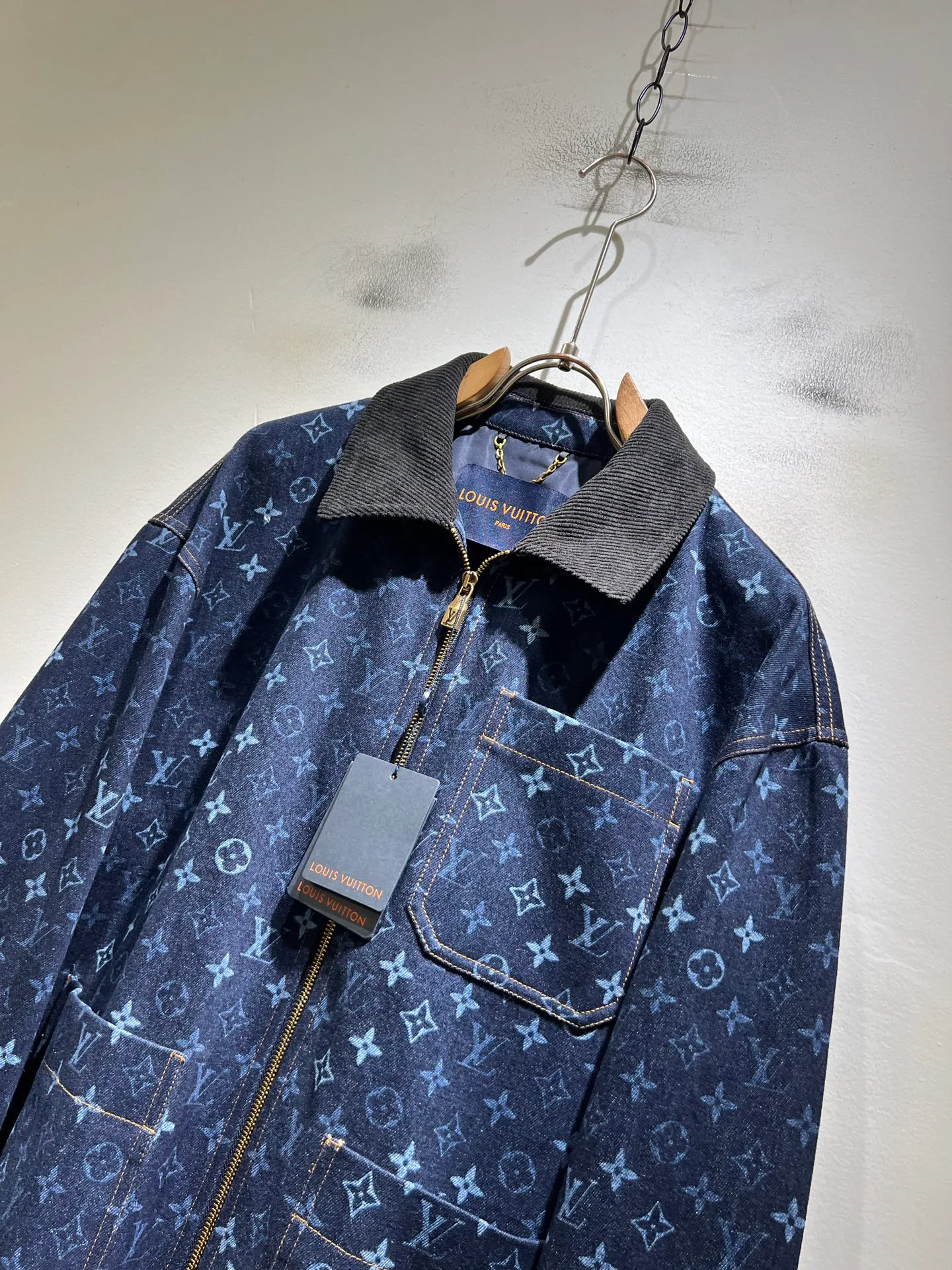 Men's Jackets And Down Jackets LOUIS VUITTON 18080717