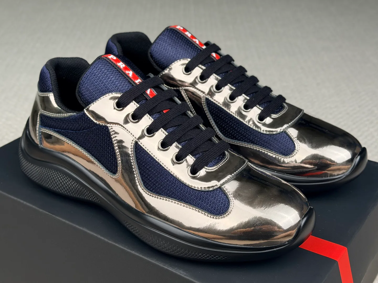 Women's Sneakers PRADA 18469922