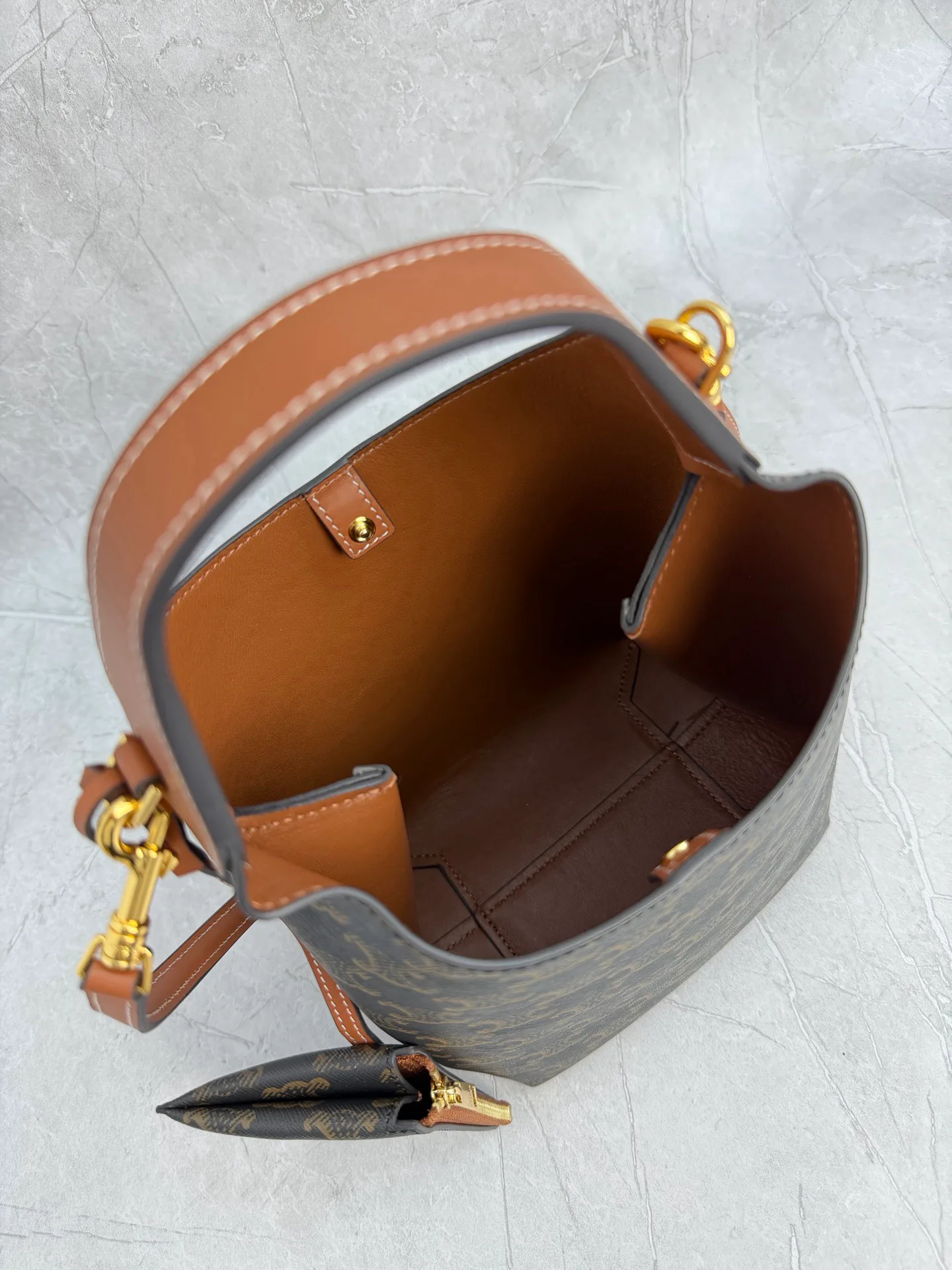 Women's Classic Handbags CELINE 17806347