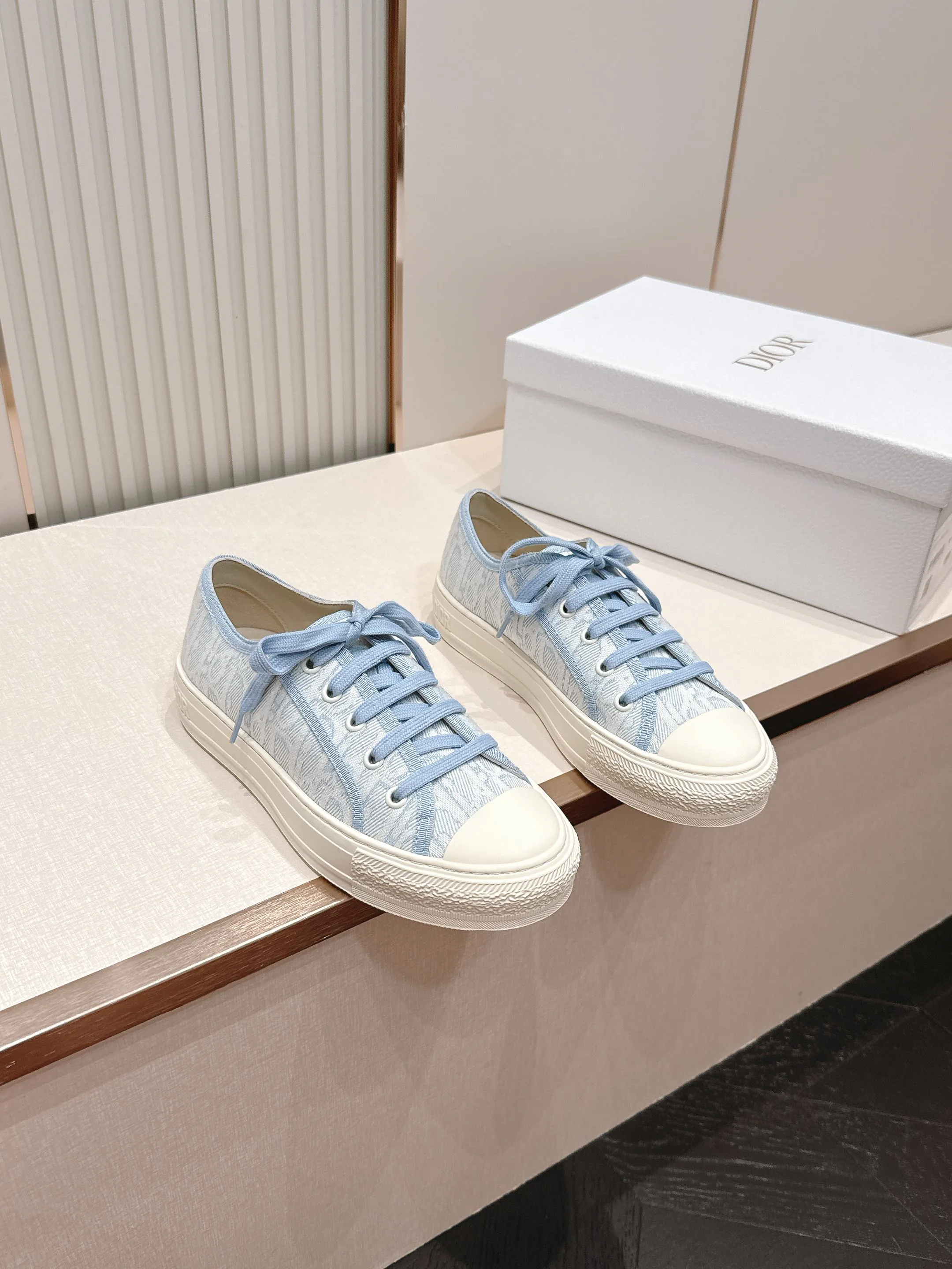 Women's Sneakers CHRISTIAN DIOR 17411417