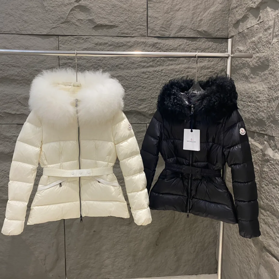 Women's Jackets And Down Jackets MONCLER 18130060
