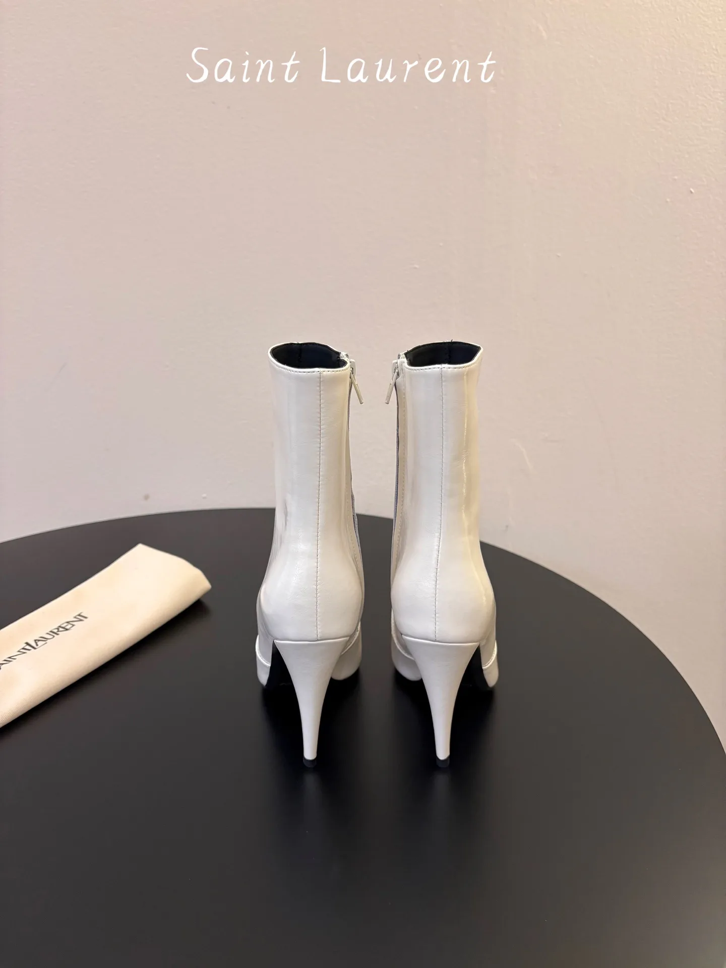 Women's Booties SAINT LAURENT 18049302
