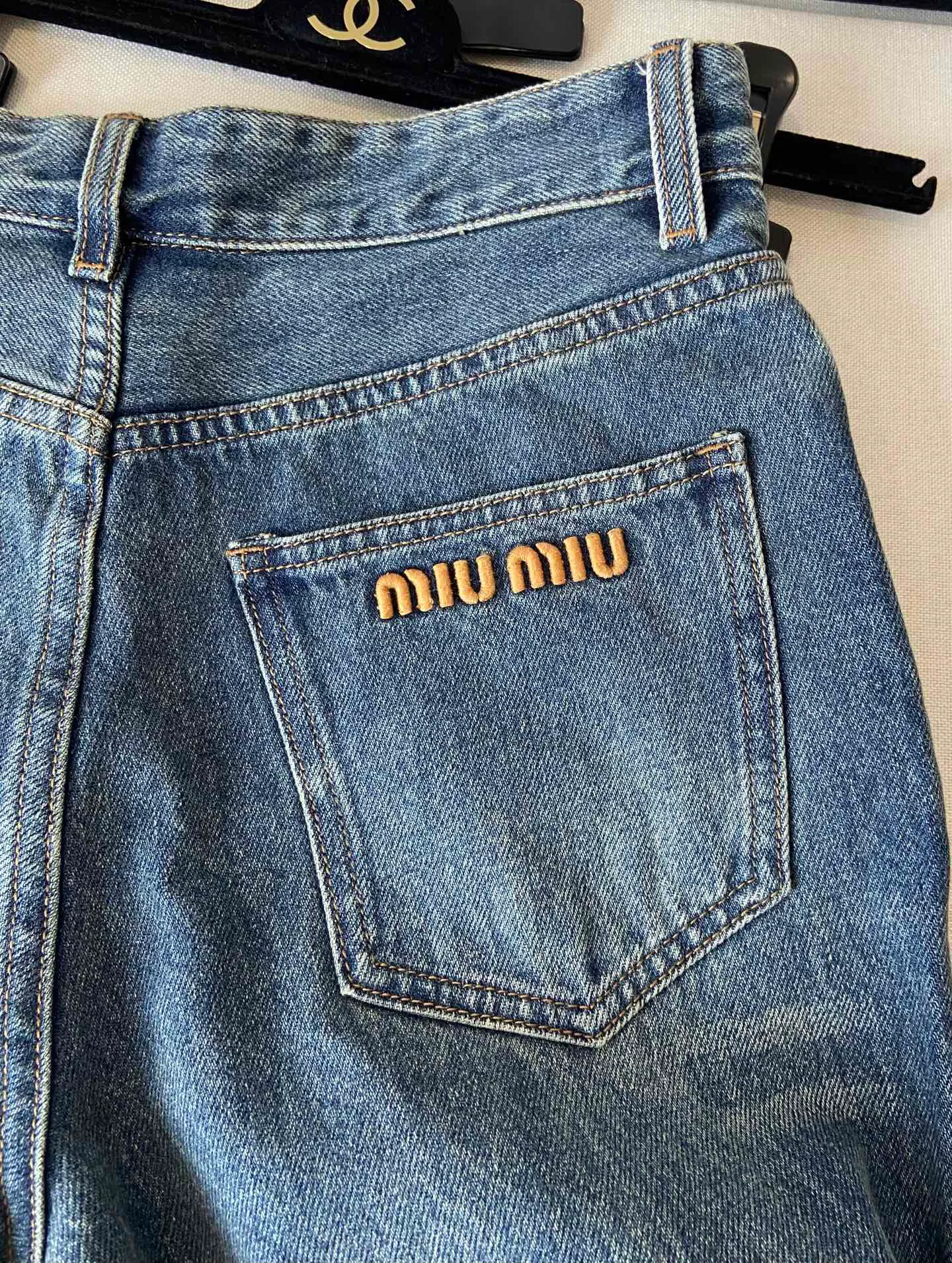 Women's Jeans MIU MIU 18088524