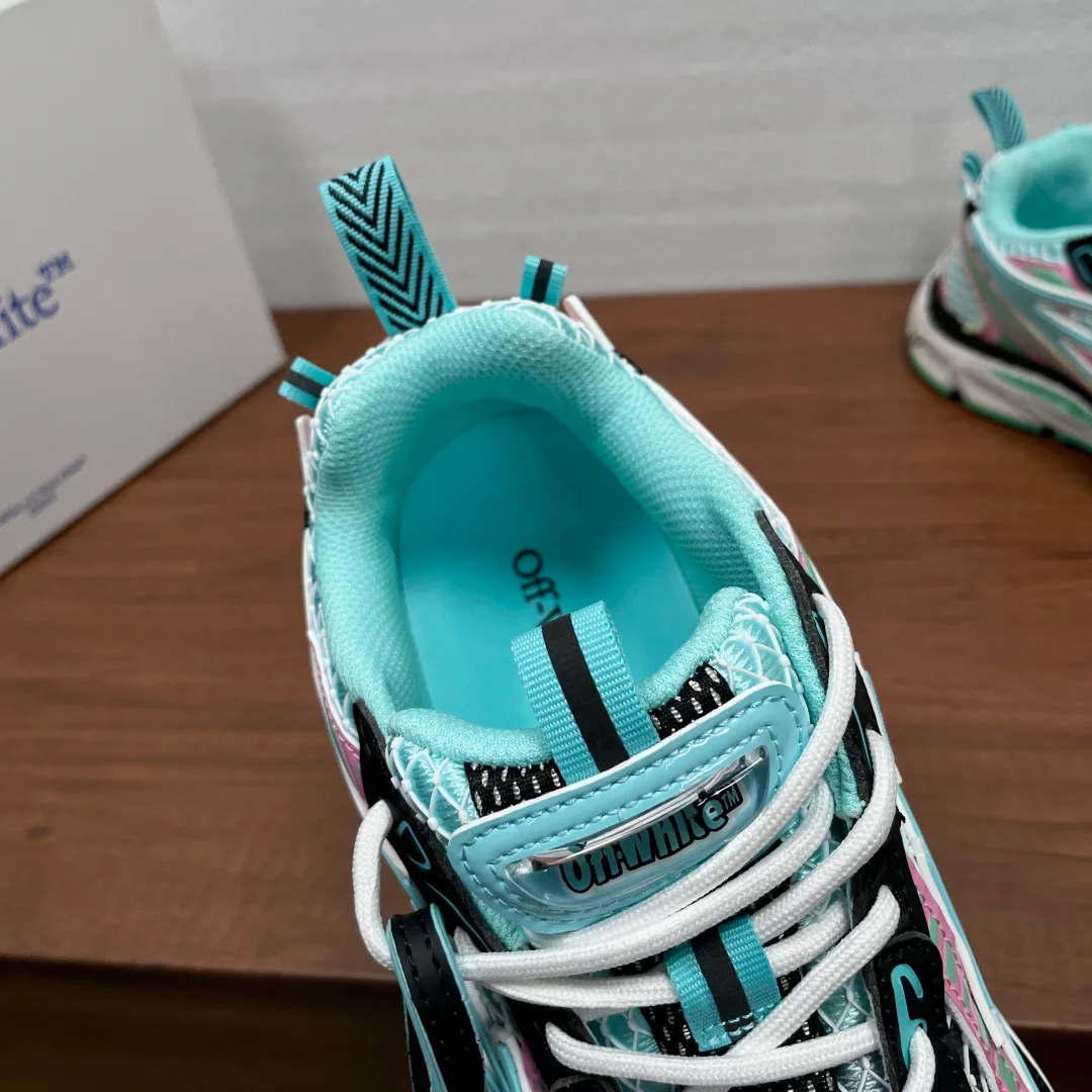 Women's Sneakers OFF-WHITE 18197779