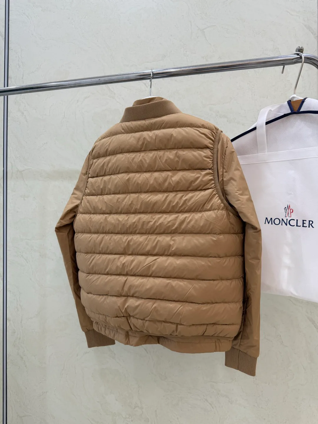 Men's Jackets And Down Jackets MONCLER 18507134