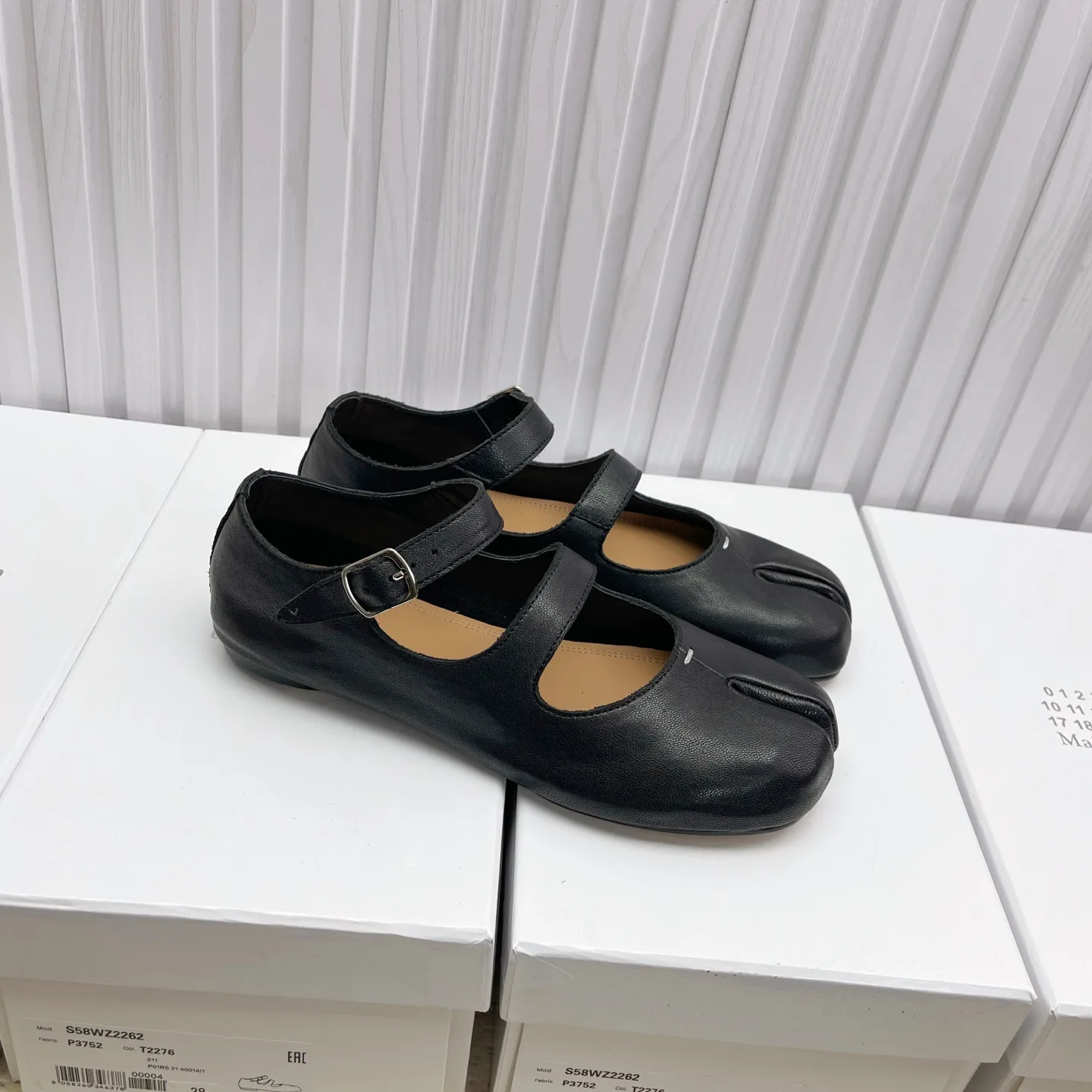 Women's Heels MAISON MARGIELA 18104103