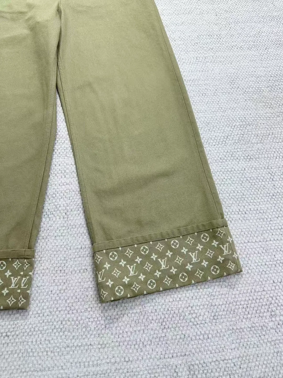 Women's Jeans LOUIS VUITTON 18189417
