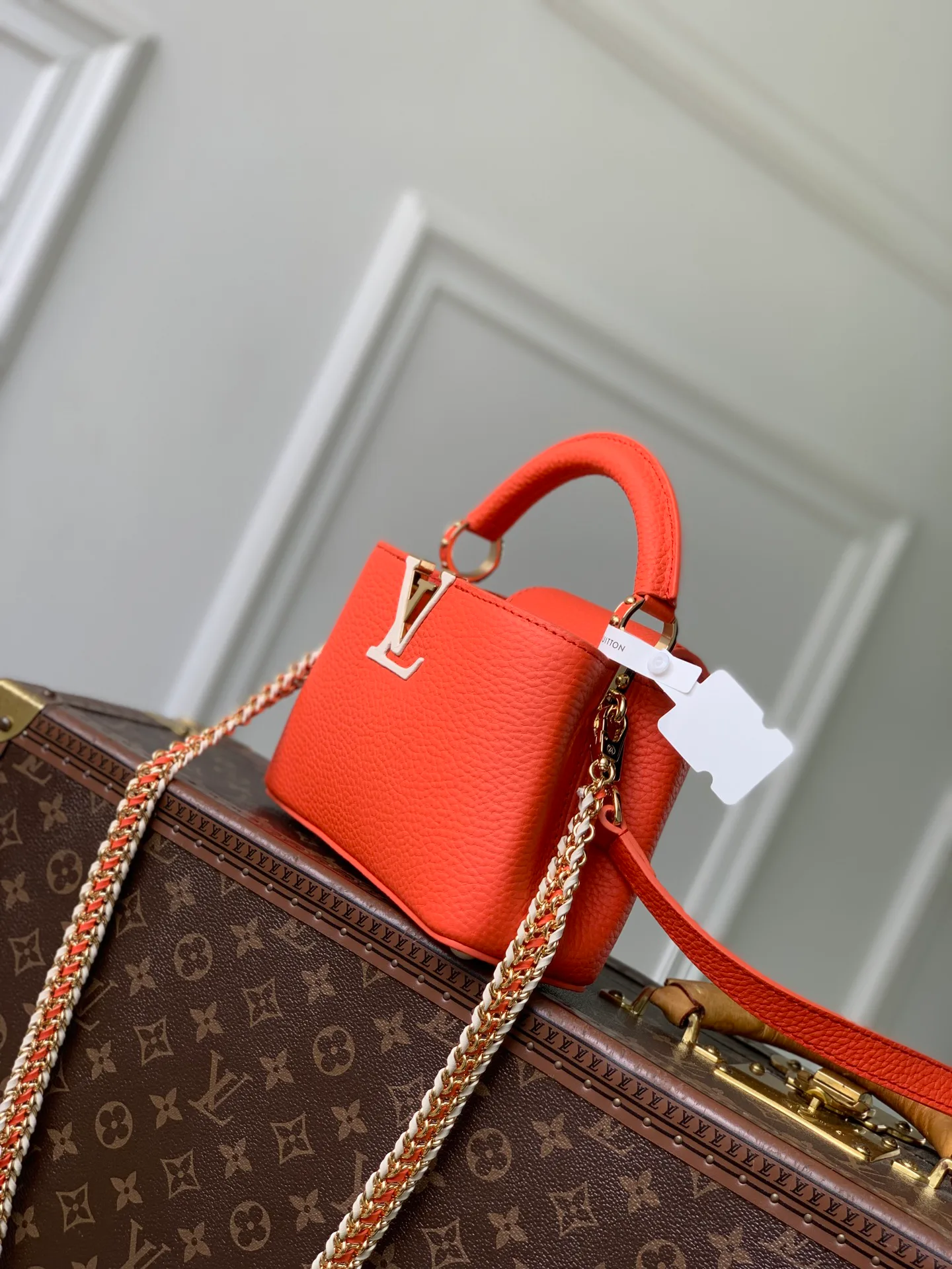 Women's Classic Handbags LOUIS VUITTON 18147582