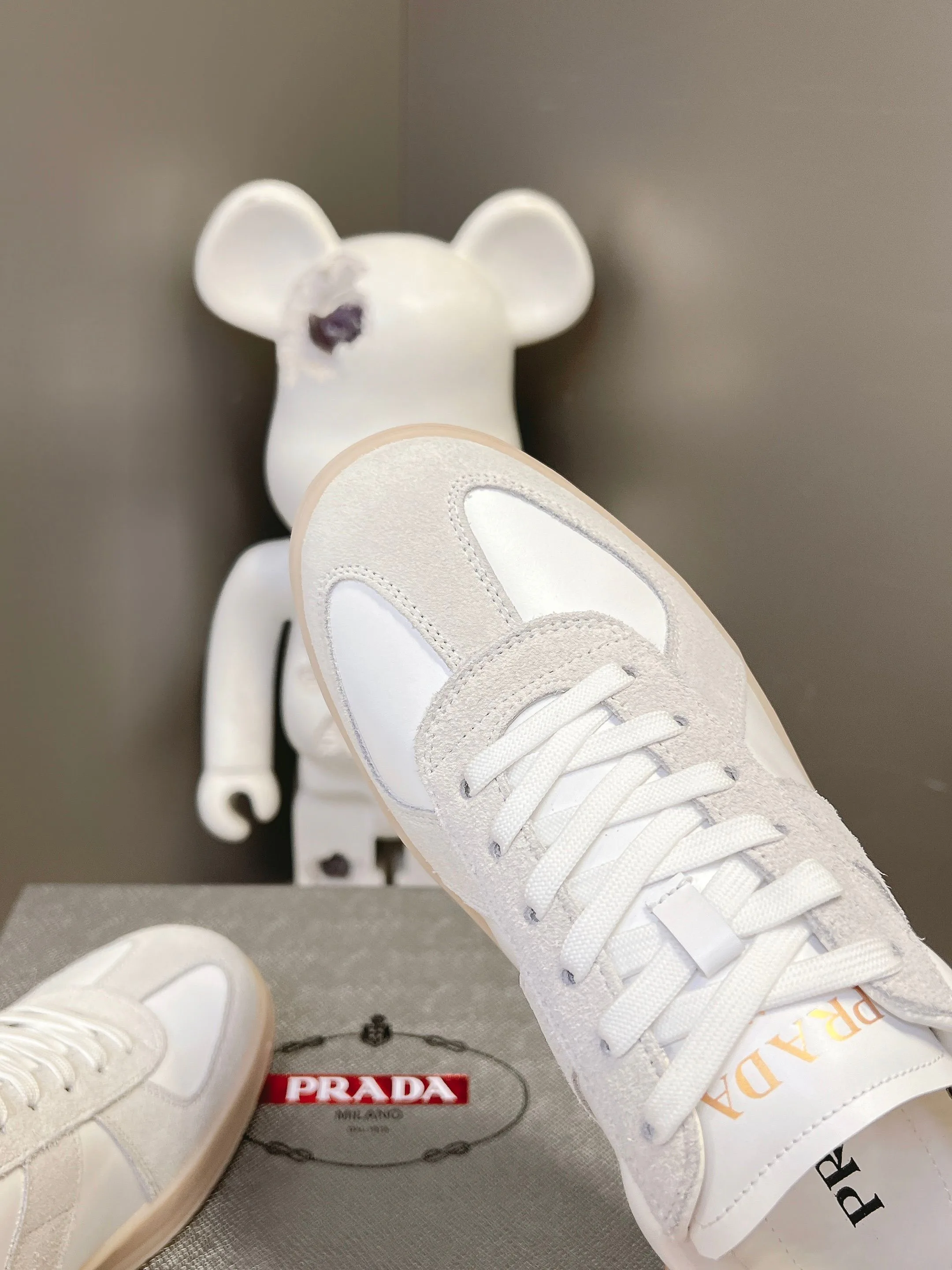 Women's Sneakers PRADA 17803496