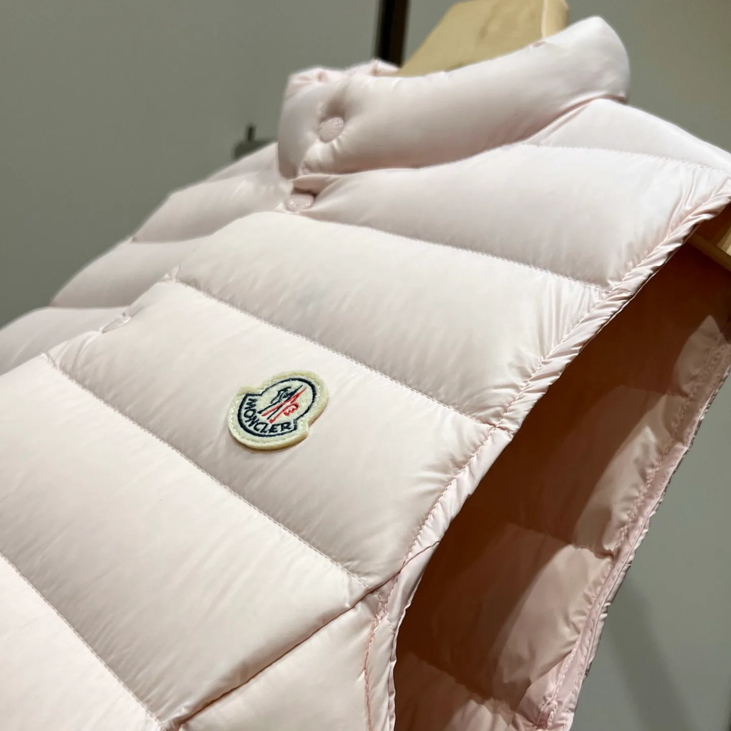 Women's Vests MONCLER 18110909