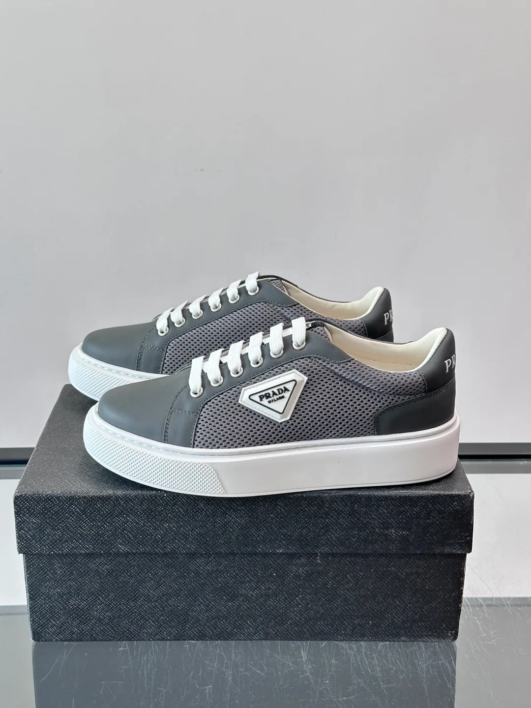 Women's Sneakers PRADA 17497963