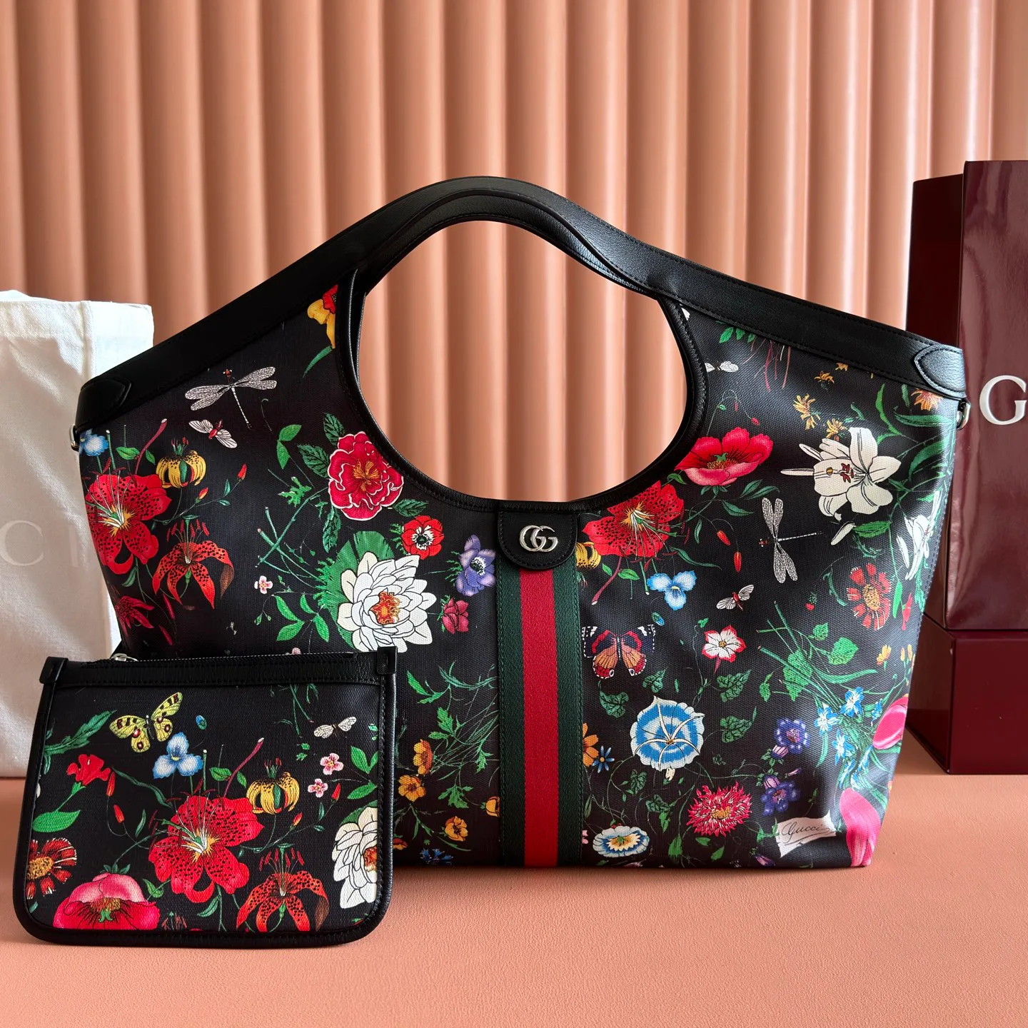 Women's Classic Handbags GUCCI 18148090