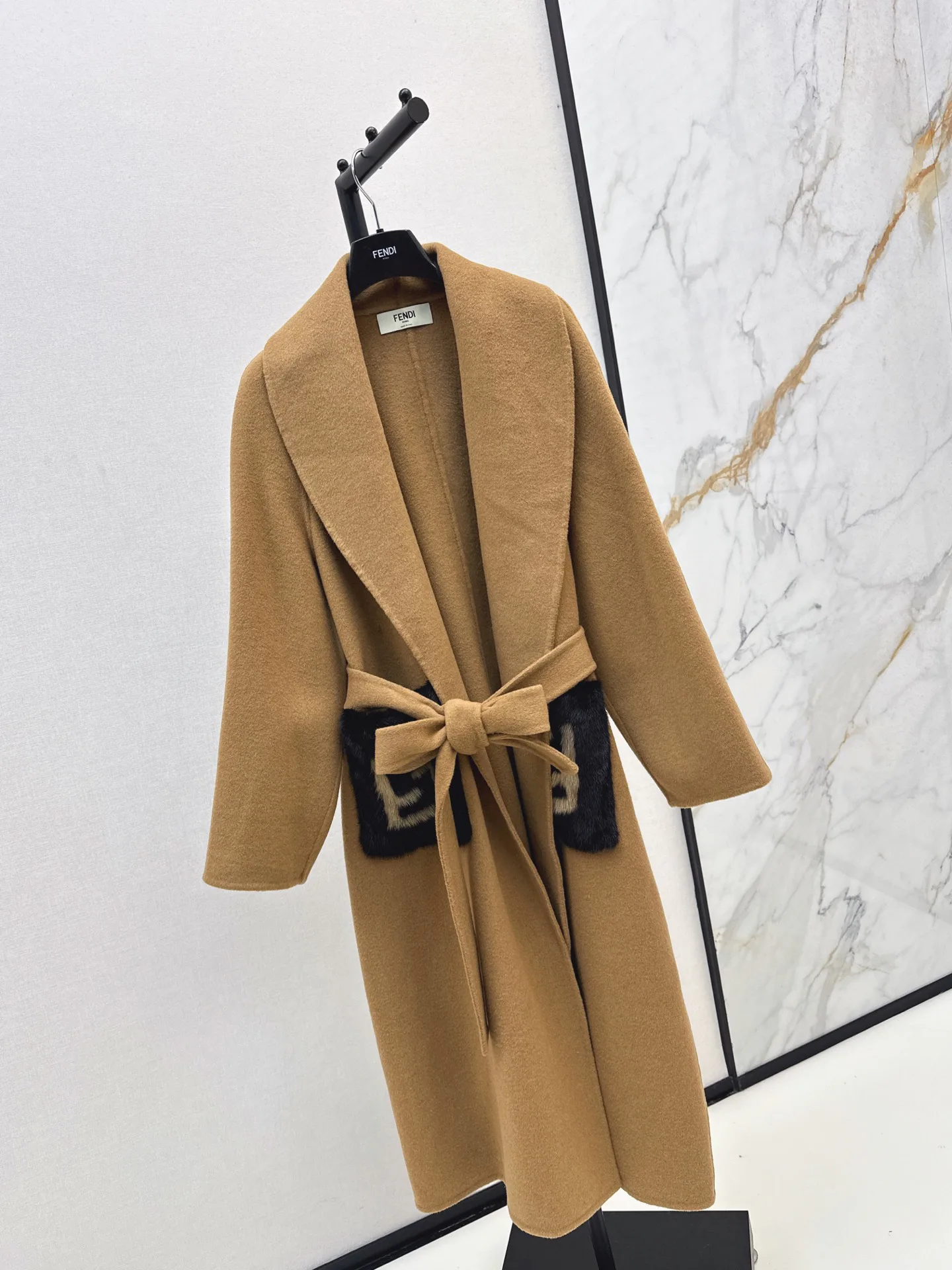 Women's Coats FENDI 18253116