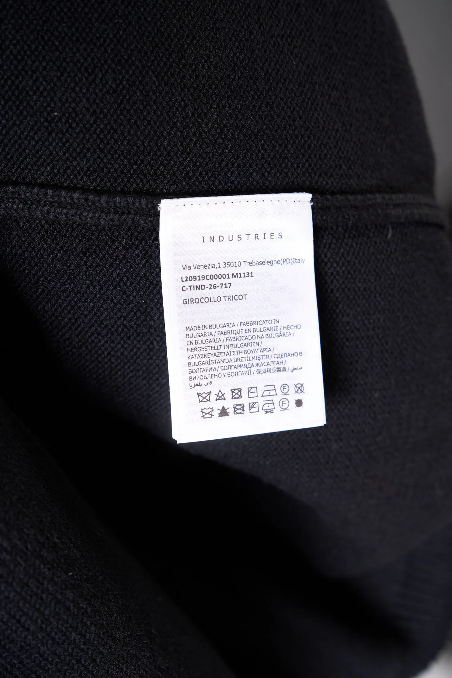 Men's Jumpers And Sweaters MONCLER 18178918