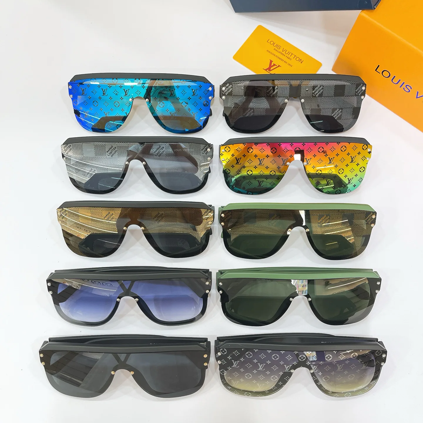 Glasses LOUIS VUITTON 17495844
